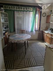 Priestranný 5-izbový rodinný dom v centre mesta Kolárovo