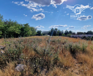 NA PREDAJ pozemok s výmerou 2 000 m² v obci Marcelová