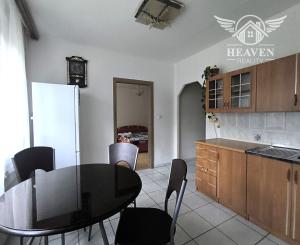 🏡 VEĽKÝ 3-IZBOVÝ BYT NA NÁBREŽNEJ ULICI V NOVÝCH ZÁMKOCH