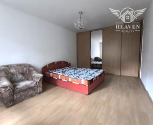 🏡 VEĽKÝ 3-IZBOVÝ BYT NA NÁBREŽNEJ ULICI V NOVÝCH ZÁMKOCH