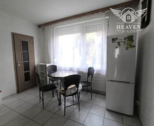 🏡 VEĽKÝ 3-IZBOVÝ BYT NA NÁBREŽNEJ ULICI V NOVÝCH ZÁMKOCH