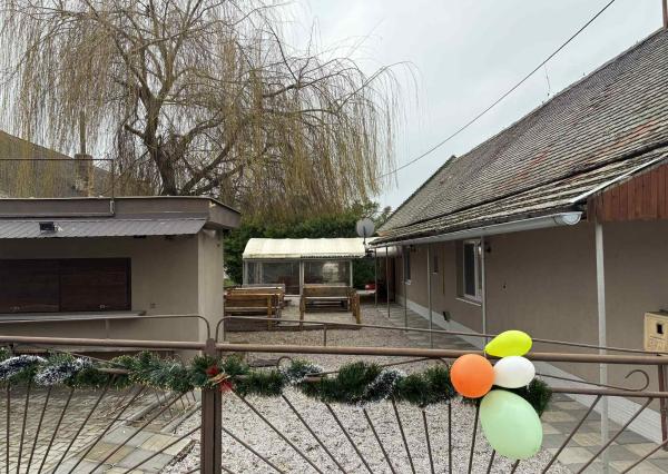 Exkluzívne ponúkame na predaj pohostinstvo v obci Kameničná