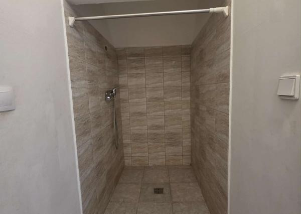 Ponúkame na prenájom 1 izbový byt v Kolárove