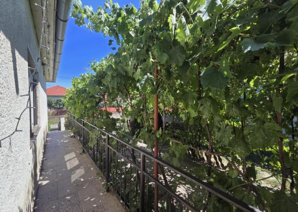 Exkluzívne ponúkame na predaj rodinný dom v obci Kameničná