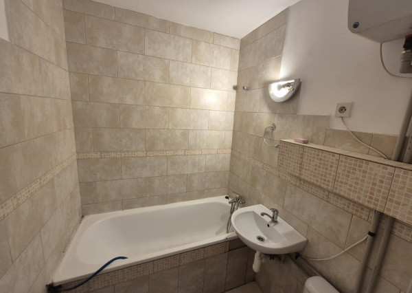 Ponúkame na predaj 1-izbový na Hviezdoslavovej ulici v Komárne