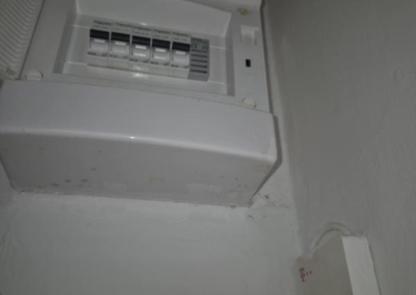 Ponúkame na predaj prerobenú garsónku na ul. Dunajskom nábreží, v Komárne.