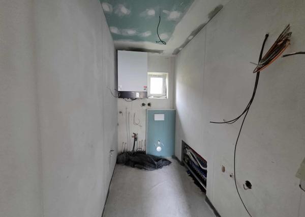 Ponúkame na predaj rodinný dom v Zemnom