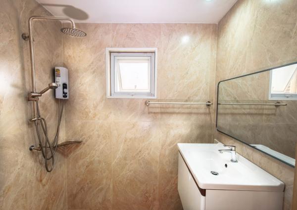 Z poverenia majiteľa ponúkame na predaj Villu Sawan v Thajsku