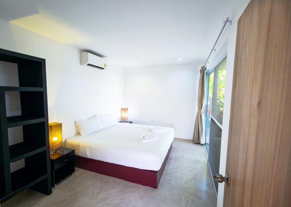 Z poverenia majiteľa ponúkame na predaj Villu Sawan v Thajsku