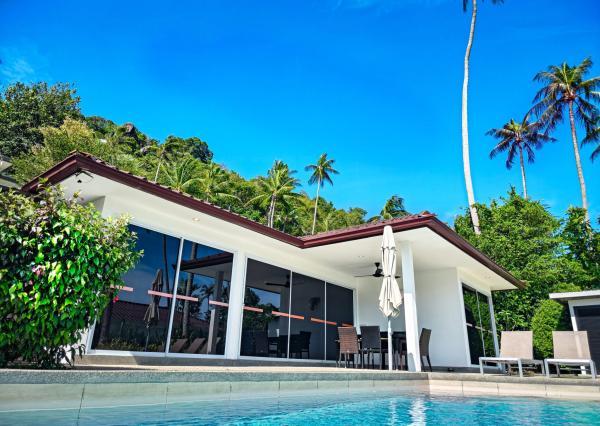 Z poverenia majiteľa ponúkame na predaj Villu Sawan v Thajsku