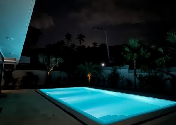 Ponúkame na predaj vilu v krásnom prostredí Thajska.