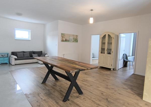 Predaj – kompletne zrekonštruovaný 4‑izbový rodinný dom v Nesvadoch