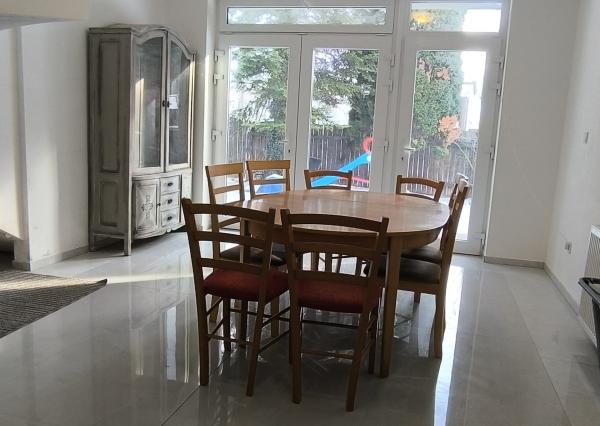 Predaj – kompletne zrekonštruovaný 4‑izbový rodinný dom v Nesvadoch