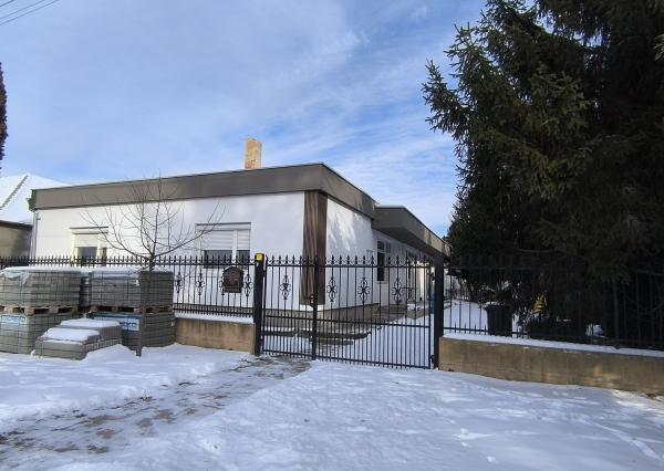 Predaj – kompletne zrekonštruovaný 4‑izbový rodinný dom v Nesvadoch