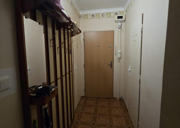 Ponúkame na predaj 2 izbový byt v centre mesta Kolárova