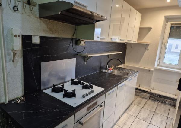 Ponúkame priestranný 3‑izbový byt po rekonštrukcii v tichej lokalite KN