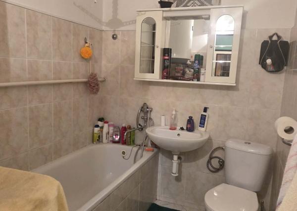 Ponúkame na predaj rodinný dom v Komárne