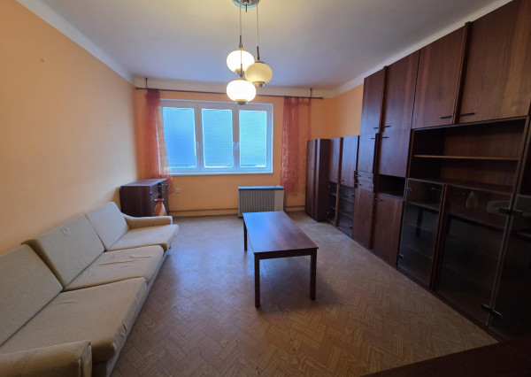 Ponúkame na predaj rodinný dom v Iži