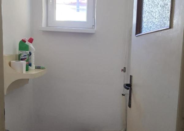 Ponúkame na predaj rodinný dom v Iži