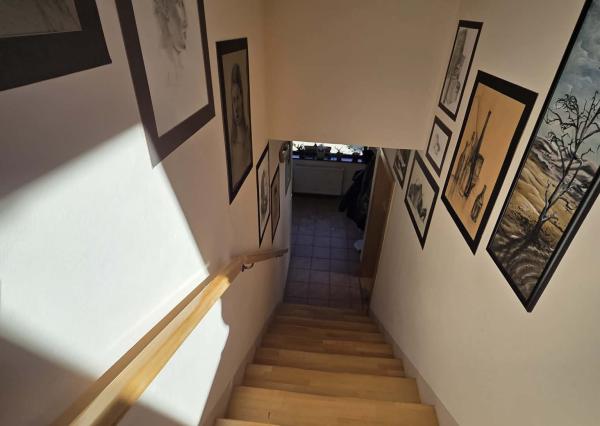 Ponúkame na predaj poschodový dom v Chotíne