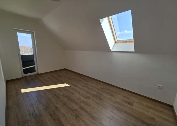 Ponúkame na predaj novostavbu v Kolárove