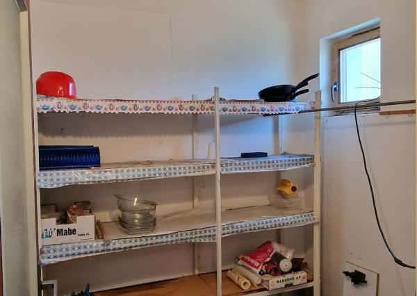 Ponúkame na predaj rod.dom s veľkým pozemkom v Ímeli