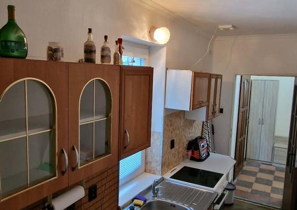 Ponúkame na predaj rod.dom s veľkým pozemkom v Ímeli