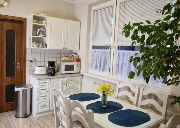 Ponúkame na predaj 3 izbový byt v Komárne