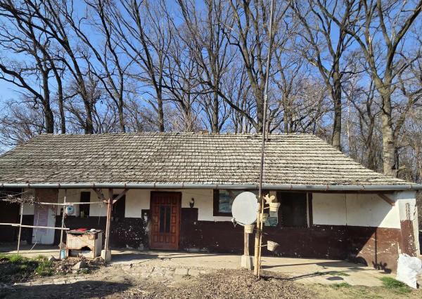 Ponúkame na predaj chatu na Malom Ostrove