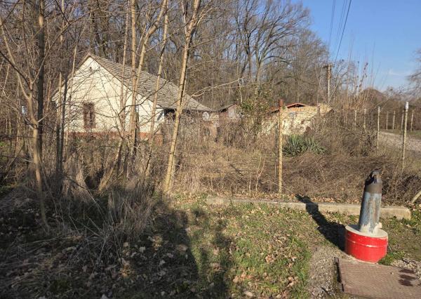 Ponúkame na predaj chatu na Malom Ostrove