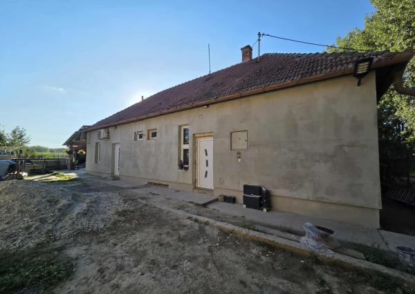 Ponúkame na predaj rod. dom vo Veľkej Gúte pri Kolárove