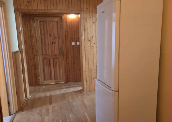 Ponúkame na predaj veľký 3-izbový byt v Šali