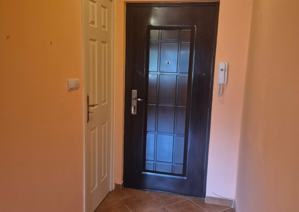 Na predaj garzónka na výbornej adrese v Komárne ul. Cintorínsky rad
