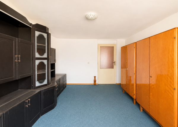 NA PREDAJ 3-izbový rodinný dom v meste Nesvady