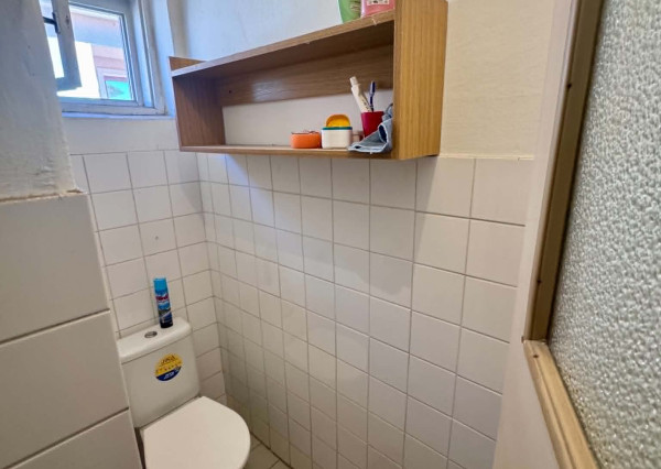 Tichá lokalita, príroda, dobrá dostupnosť do mesta
