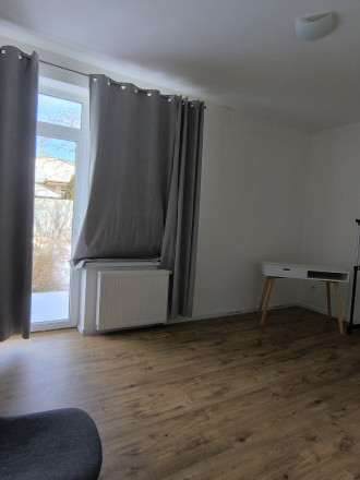 Predaj – kompletne zrekonštruovaný 4‑izbový rodinný dom v Nesvadoch - fotografia 6