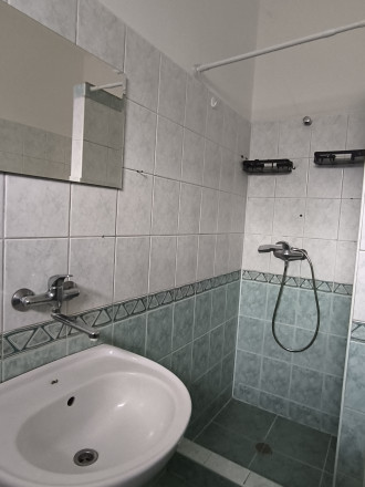 Predaj – kompletne zrekonštruovaný 4‑izbový rodinný dom v Nesvadoch - fotografia 16