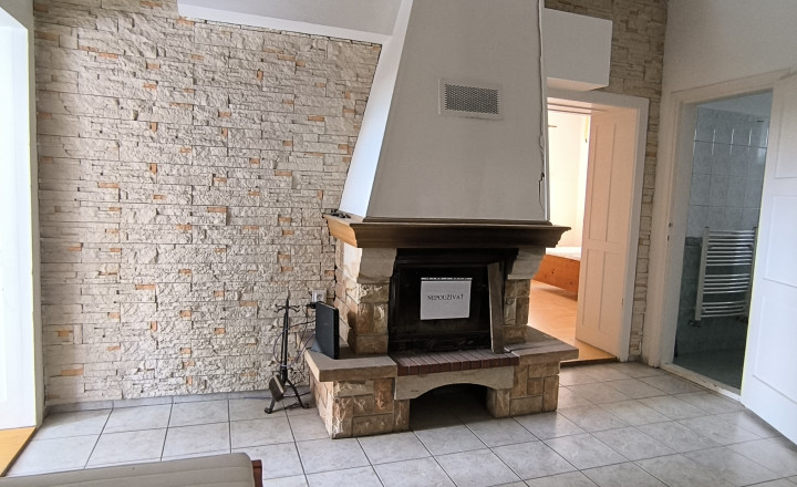 Predaj – kompletne zrekonštruovaný 4‑izbový rodinný dom v Nesvadoch - fotografia 18