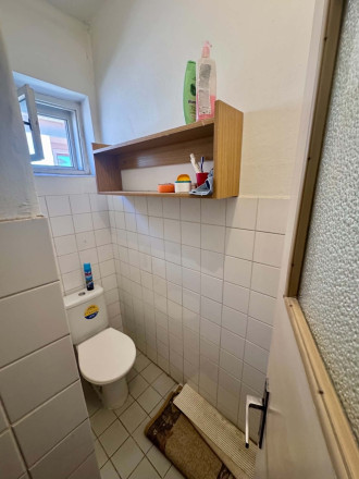 Tichá lokalita, príroda, dobrá dostupnosť do mesta - fotografia 10