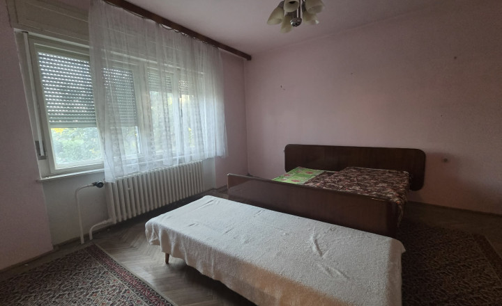 Ponúkame na predaj dom v Bátorových Kosihách - fotografia 4