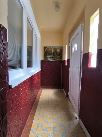 Na predaj priestranný rodinný dom + veľký pozemok! - fotografia 14