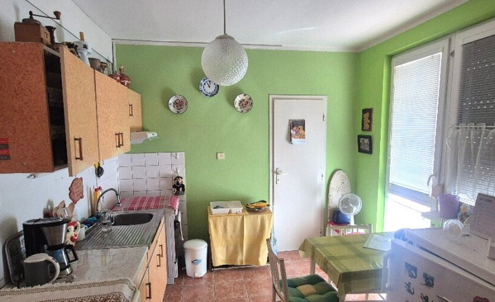 Na predaj priestranný 2‑izbový byt na Meštianskej ulici v Komárne - fotografia 3