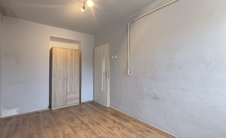 Na predaj: 2-izbový tehlový byt na kompletnú rekonštrukciu - fotografia 7