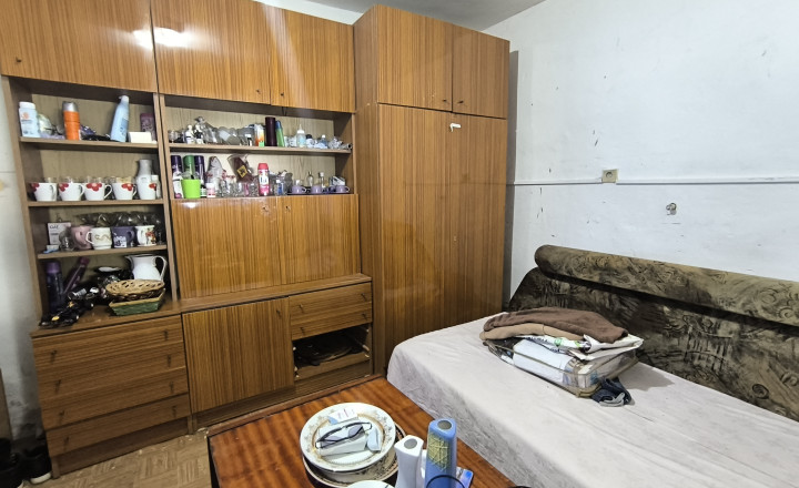 NA PREDAJ STARŠÍ 3-IZBOVÝ RODINNÝ DOM S VEĽKOU ZÁHRADOU – GBELCE - fotografia 5