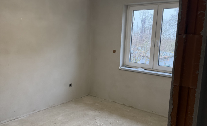 Ponúkame predaj: 4‑izbový rodinný dom – Bodza, okres Komárno. - fotografia 8
