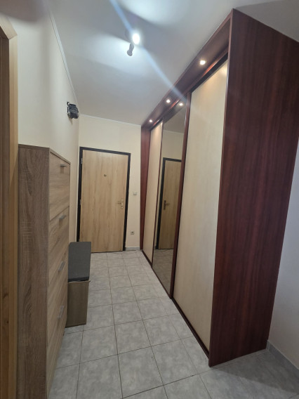 Ponúkame priestranný 3-izbový byt s balkónom v Kolárove