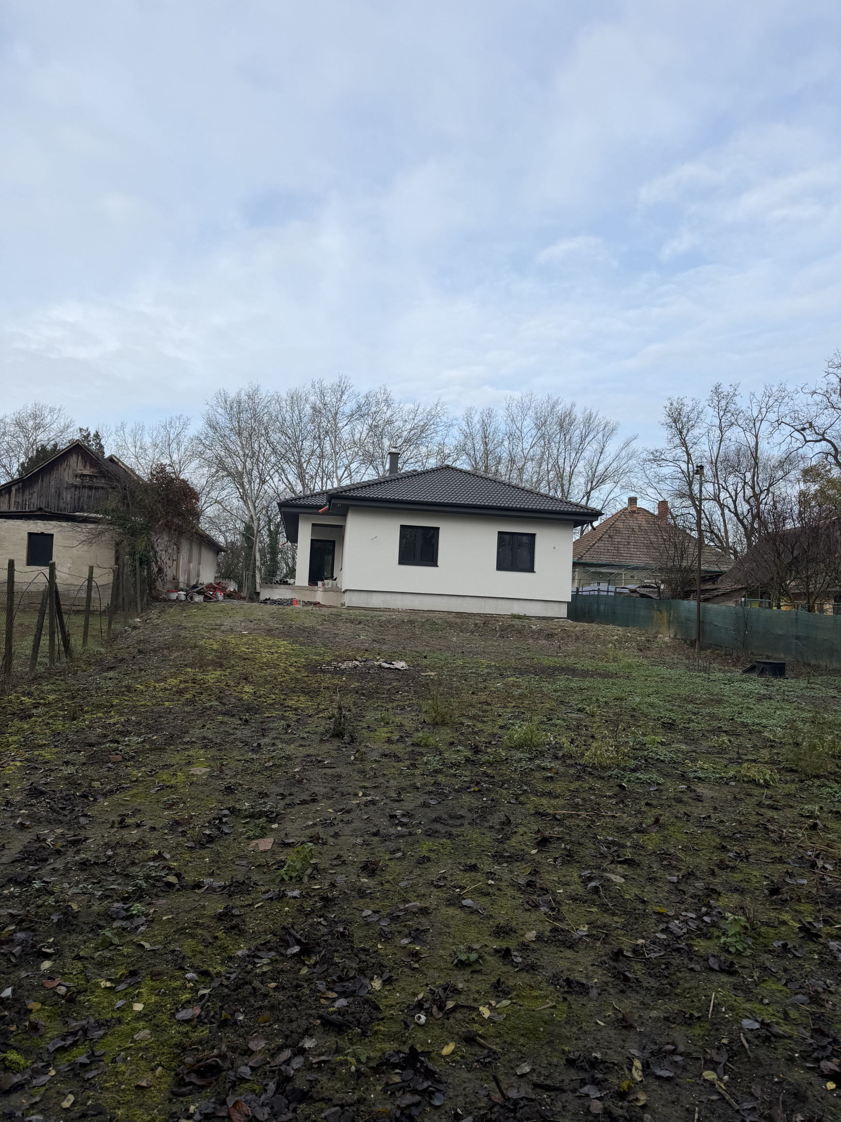 Ponúkame predaj: 4‑izbový rodinný dom – Bodza, okres Komárno.